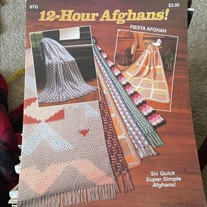 12-Hour Afghans Pattern Book